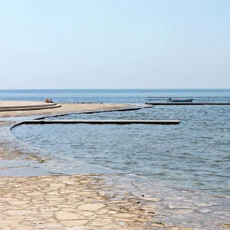 With A Parking Space - 7126 Umag