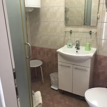 With A Parking Space - 7126 Appartement